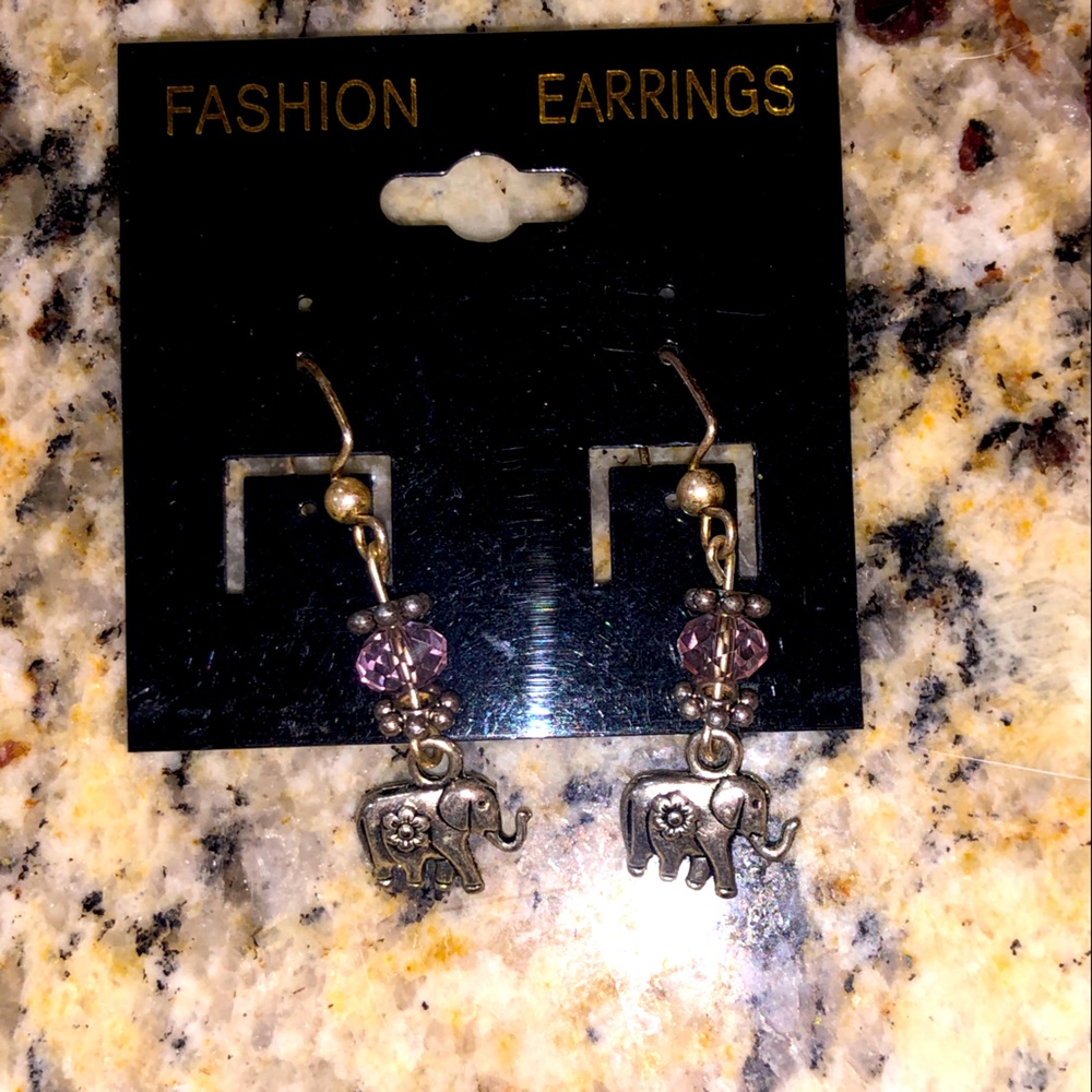 🔥 5/$50 Elephant silver tone earrings w/flowers & purple beads free boho people